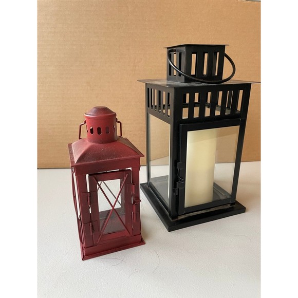 Set of two indoor/outdoor metal & glass decorative lanterns - Picture 4 of 9